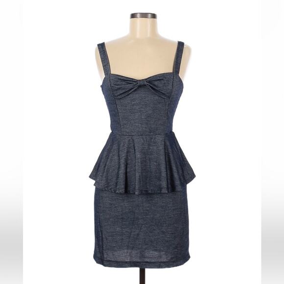 Monteau denim peplum bodycon sheath dress, size m - Picture 1 of 9